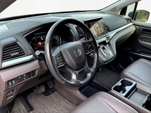 Used 2023 Honda Odyssey EX-L image 18