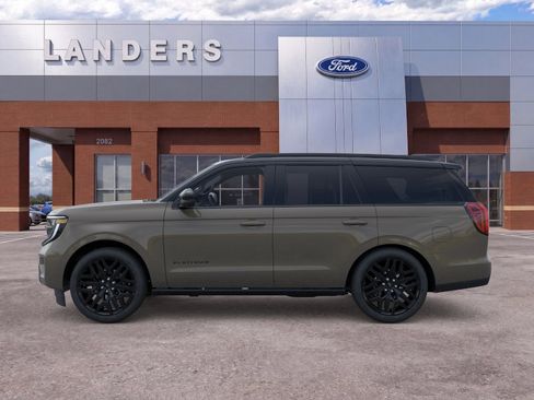 New 2026 Ford Expedition Platinum w/ Stealth Performance Package AWD/4WD image 3
