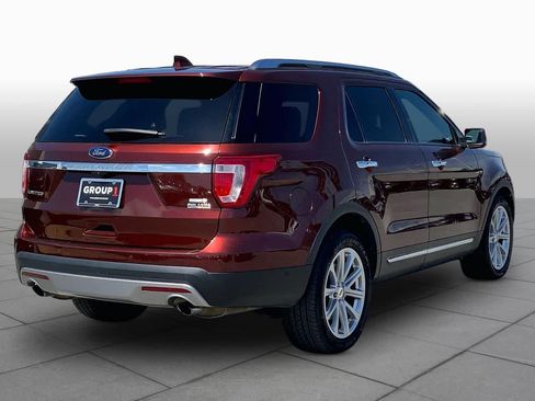Used 2016 Ford Explorer Limited w/ Equipment Group 301A AWD/4WD image 13