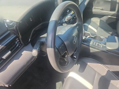 Used 2026 Toyota Camry SE FWD image 9