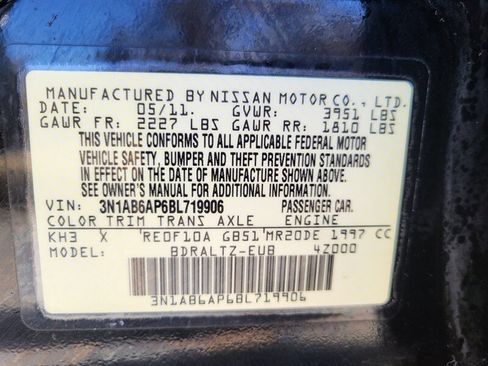 Used 2011 Nissan Sentra 2.0 SR FWD image 28