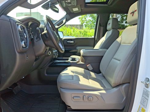 Used 2021 GMC Sierra 1500 SLT w/ SLT Premium Plus Package AWD/4WD image 13
