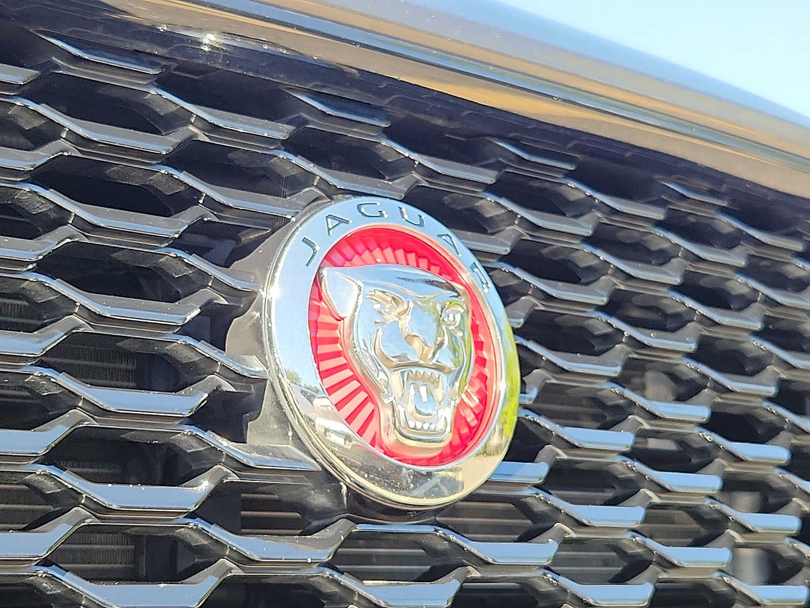 Used 2020 Jaguar E-PACE SE AWD/4WD image 32