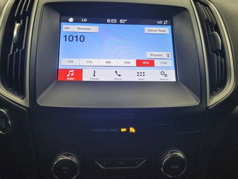 Used 2019 Ford Edge SEL w/ Equipment Group 201A AWD/4WD image 25