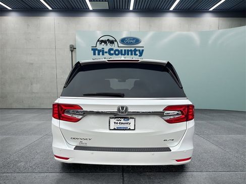 Used 2020 Honda Odyssey Elite image 6