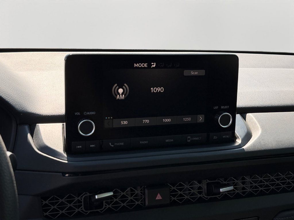 Used 2024 Honda Accord EX image 18