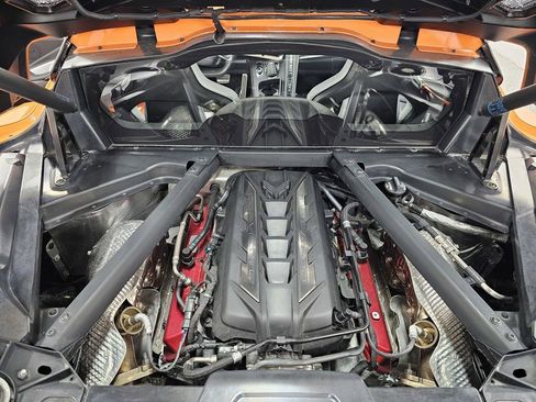 Used 2023 Chevrolet Corvette Stingray Coupe w/ 1LT RWD image 10