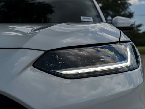 Used 2025 Honda HR-V EX-L image 11