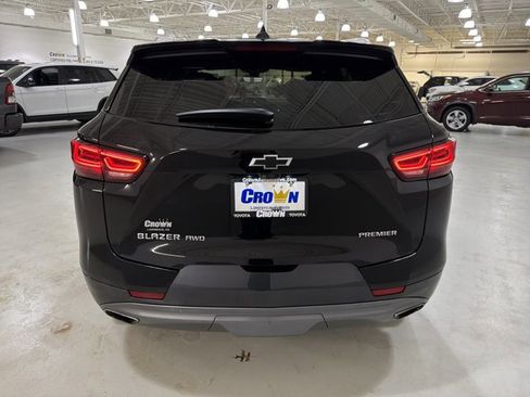 Used 2023 Chevrolet Blazer Premier w/ Driver Confidence II Package AWD/4WD image 7