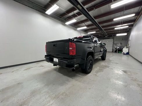 Certified 2021 Chevrolet Colorado Z71 w/ Z71 Midnight Edition image 8