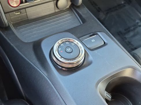 Used 2020 Ford Mustang Shelby GT500 w/ Technology Package image 11