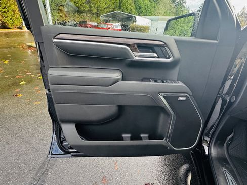 New 2026 Chevrolet Silverado 1500 RST w/ Dark Appearance Package image 12