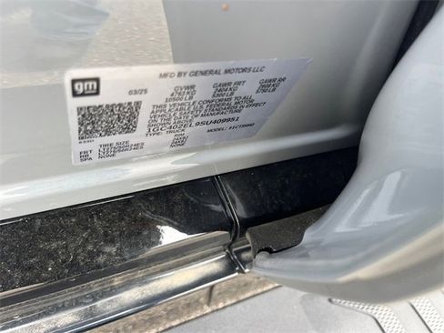 New 2025 Chevrolet Silverado EV RST image 36