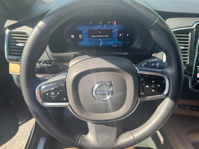 Used 2024 Volvo XC90 B5 Plus w/ Protection Package Premier AWD/4WD image 17