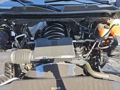 Used 2024 Chevrolet Silverado 2500 High Country w/ Z71 Off-Road Package AWD/4WD image 32