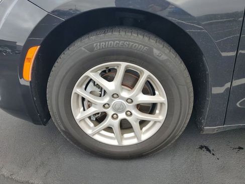 Used 2020 Chrysler Voyager LX w/ Cold Weather Group image 17