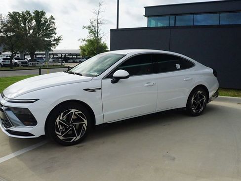 New 2026 Hyundai Sonata SEL image 4