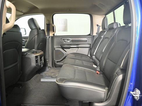 Used 2019 RAM 1500 Laramie image 18