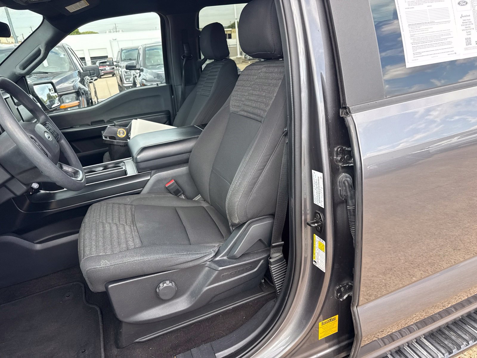 Used 2021 Ford F150 XL w/ STX Appearance Package RWD image 13