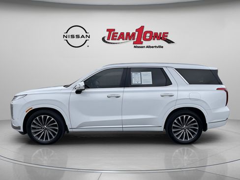 Used 2025 Hyundai Palisade Calligraphy FWD image 5