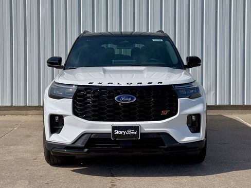 New 2026 Ford Explorer ST w/ Sun And Sound Package AWD/4WD image 9