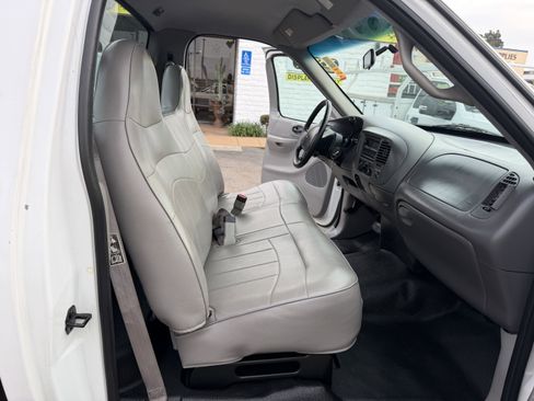 Used 1999 Ford F150 2WD Regular Cab image 13