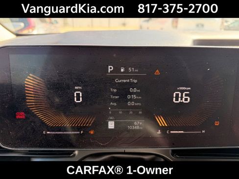 Certified 2025 Kia Carnival EX image 19