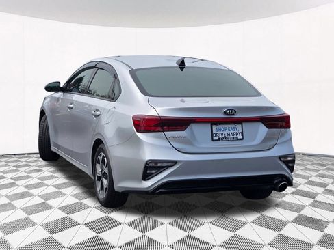 Used 2020 Kia Forte LXS FWD image 19