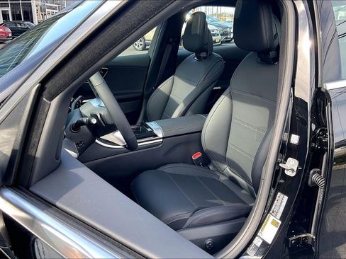 New 2026 Mercedes-Benz C 300 4MATIC Sedan image 9