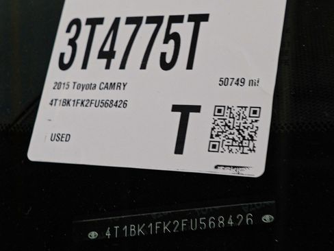 Used 2015 Toyota Camry XSE w/ Advanced Technology Package FWD image 29
