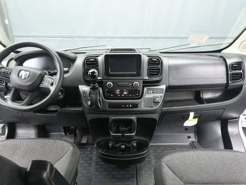 Used 2023 RAM ProMaster 2500 FWD image 15