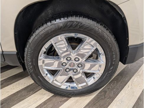 Used 2017 GMC Acadia Limited SLT AWD/4WD image 20