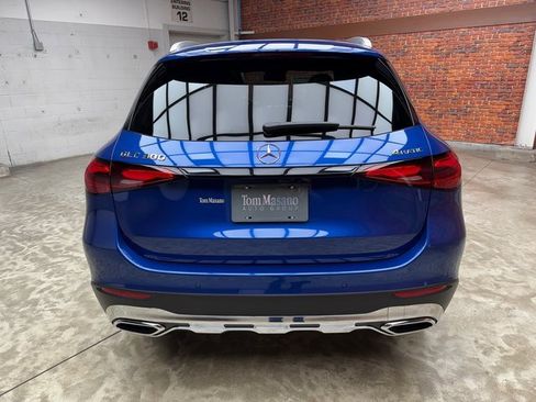 New 2026 Mercedes-Benz GLC 300 GLC 300 image 4