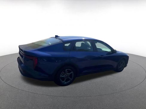Used 2025 Kia K4 FWD image 12