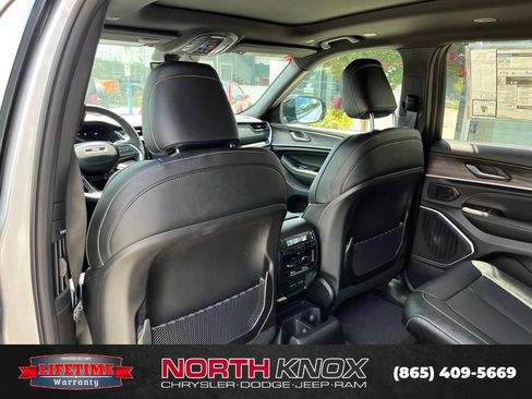 New 2026 Jeep Grand Cherokee L Limited AWD/4WD image 16