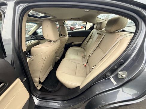 Used 2014 Acura ILX w/ Premium Package image 21