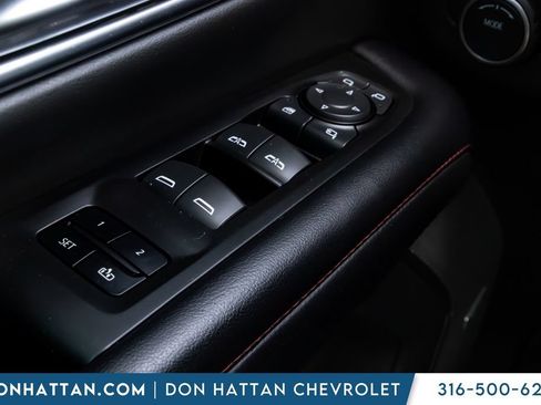Used 2022 Chevrolet Tahoe RST w/ Luxury Package AWD/4WD image 10