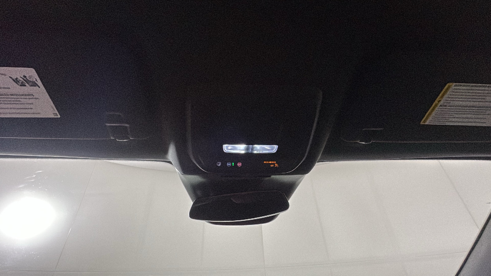Used 2024 Chevrolet Blazer EV LT AWD/4WD image 31