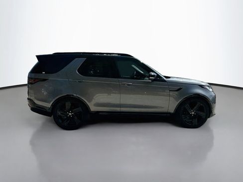 Certified 2025 Land Rover Discovery Dynamic SE AWD/4WD image 8