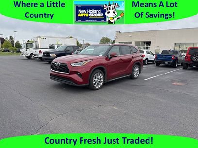 Used 2022 Toyota Highlander Limited
