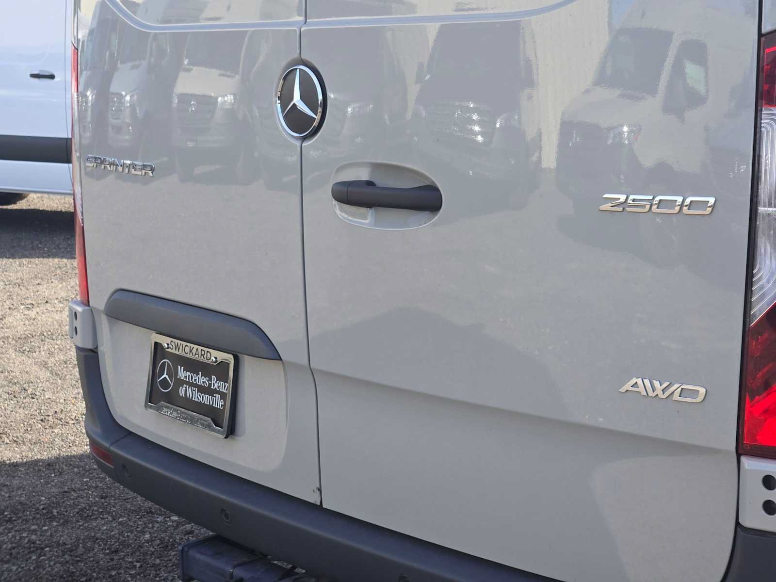 Used 2026 Mercedes-Benz Sprinter 2500 image 16