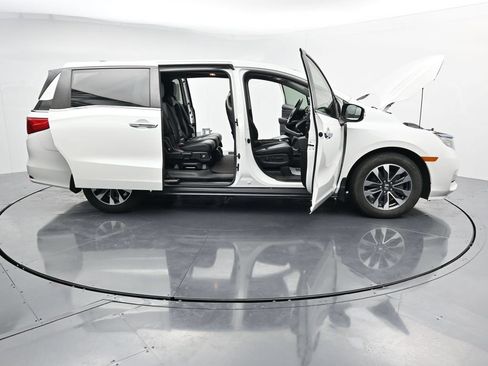 Used 2022 Honda Odyssey EX-L image 41