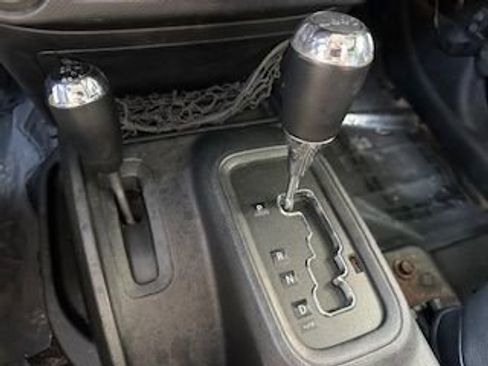 Used 2013 Jeep Wrangler Unlimited Sahara w/ Mopar Chrome Edition Group image 16