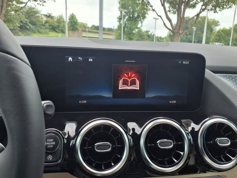 Used 2026 Mercedes-Benz GLA 250 image 18