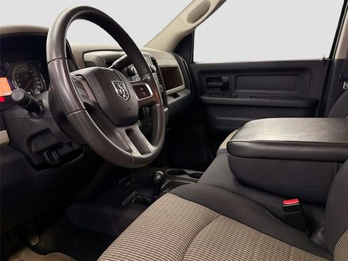 Used 2011 RAM 3500 ST w/ ST Popular Equipment Group image 4