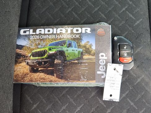 Used 2026 Jeep Gladiator Mojave AWD/4WD image 42