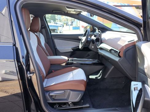 New 2026 Volkswagen ID.4 Pro AWD/4WD image 28