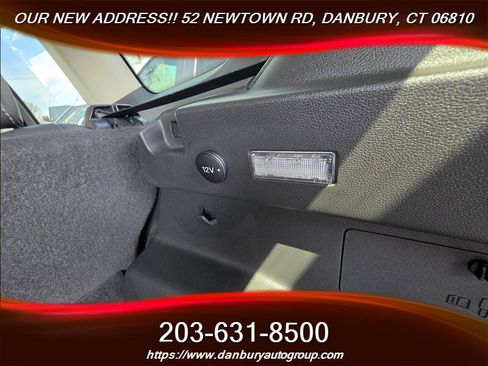Used 2019 Ford Escape SEL AWD/4WD image 5