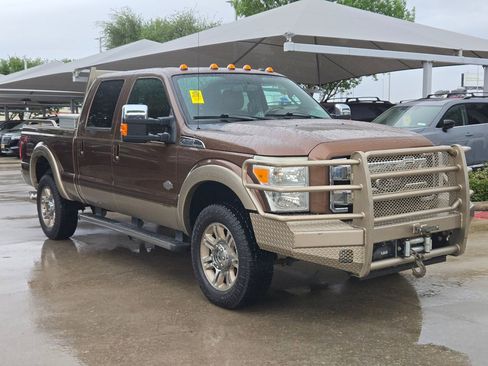 Used 2011 Ford F350 King Ranch w/ King Ranch w/Chrome Pkg image 1