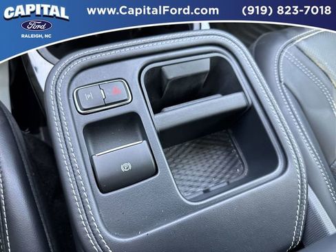 Used 2025 Ford Mustang Mach-E Premium image 30